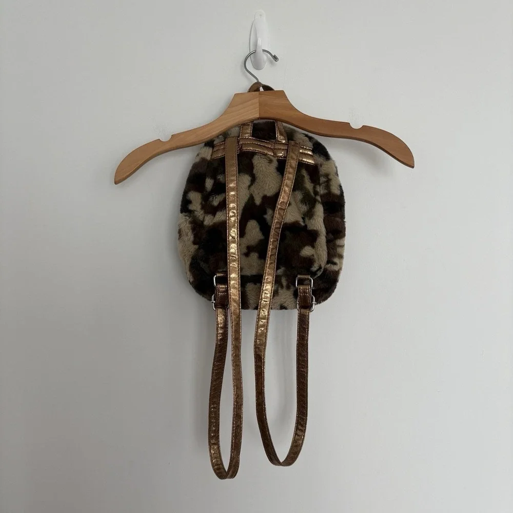 Sketchers Juniors Womens Camo Faux Fur Mini Backpack Y2K Army Fatigue Bronze